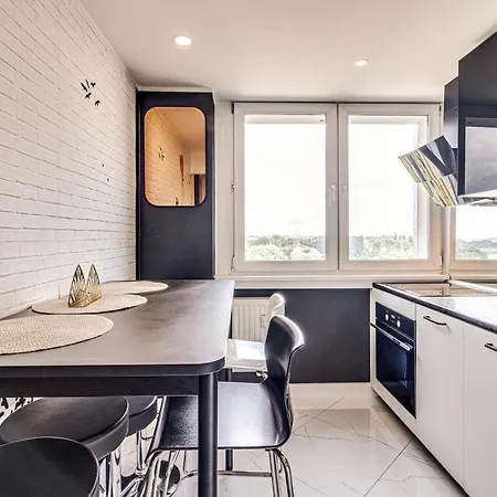 Rentplanet - Popowicka Apartmán Popovice (Zlin)