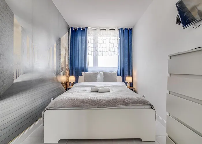 Rentplanet - Popowicka Apartment *